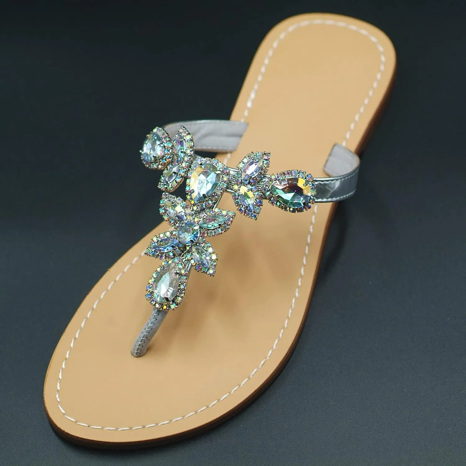 Women Sparkly Jeweled Thong Boho Sandals Bling Rhinestone Flip Flops with Crystal Diamond Flat Fancy Sandalias Gem Bohemian Beach Wedding Sandals Shoes