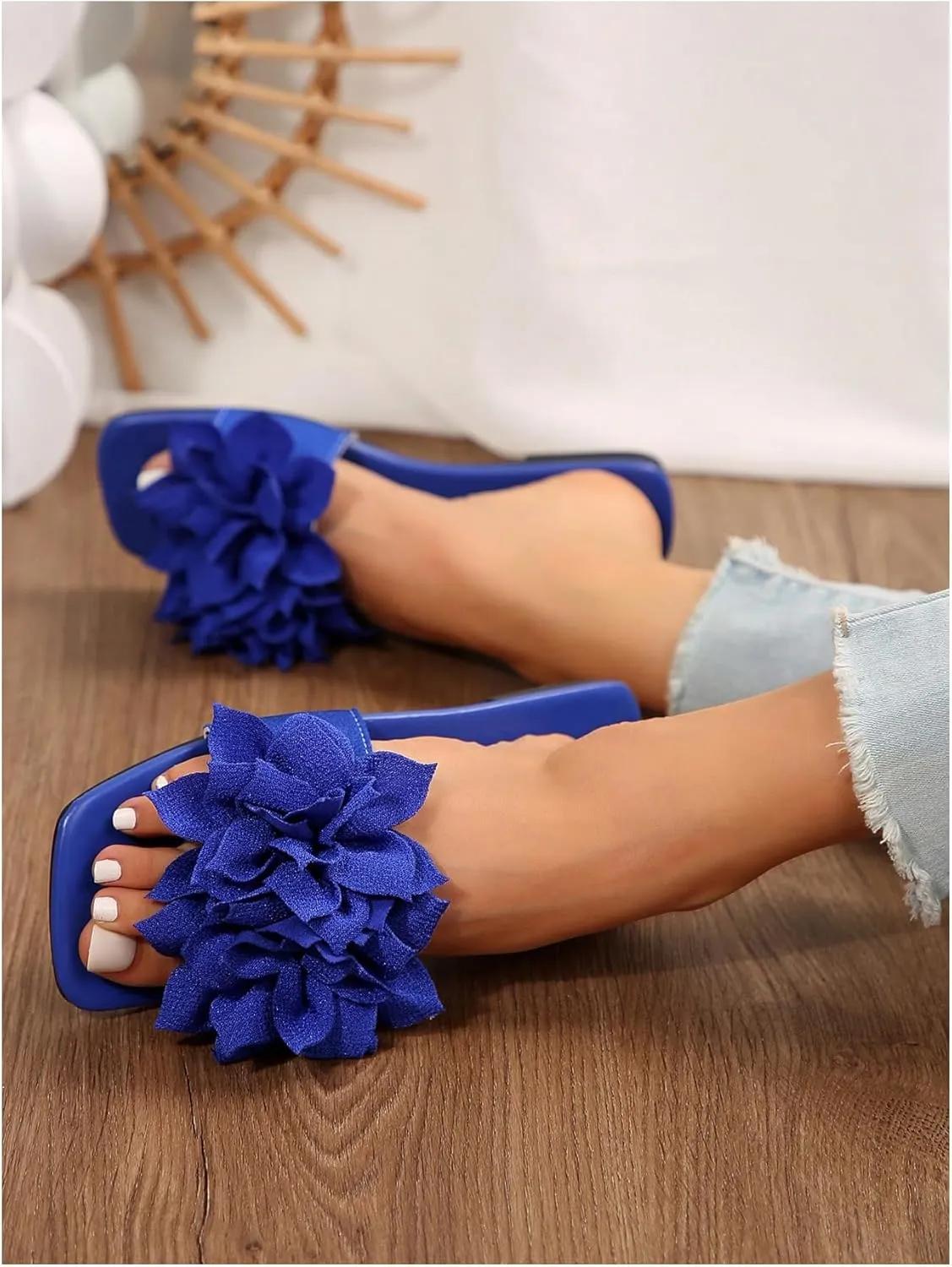 Women's 3D Floral Flat Sandals Dressy Square Open Toe Sandals Single Band Casual Slip on Slides